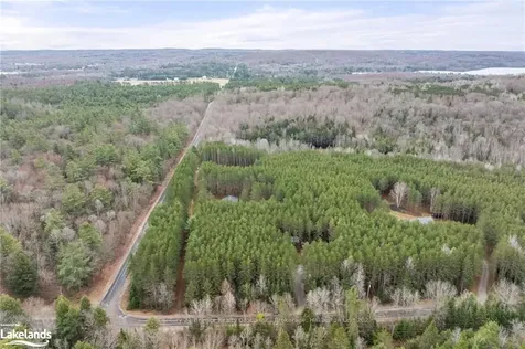 1673 Barry Line Road Algonquin Highlands ON K0M 1J1