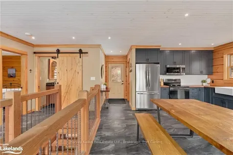 175 Rowanwood Lane Huntsville ON P0B 1M0