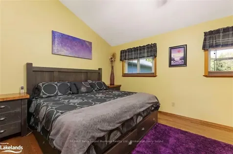 33 Pineridge Drive Mcdougall ON P2A 2W9