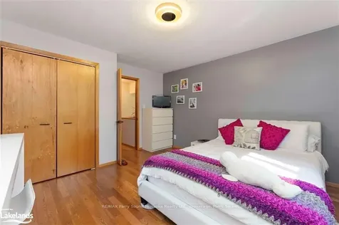 33 Pineridge Drive Mcdougall ON P2A 2W9