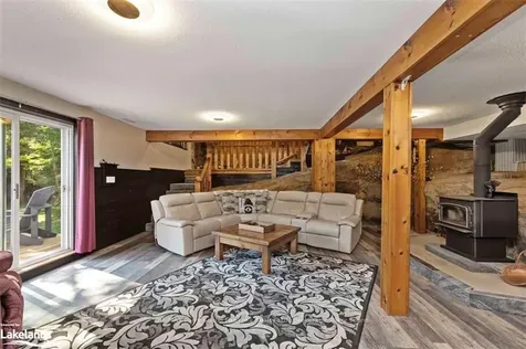 33 Pineridge Drive Mcdougall ON P2A 2W9