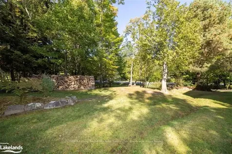 33 Pineridge Drive Mcdougall ON P2A 2W9