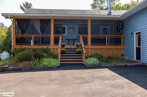 33 Pineridge Drive Mcdougall ON P2A 2W9