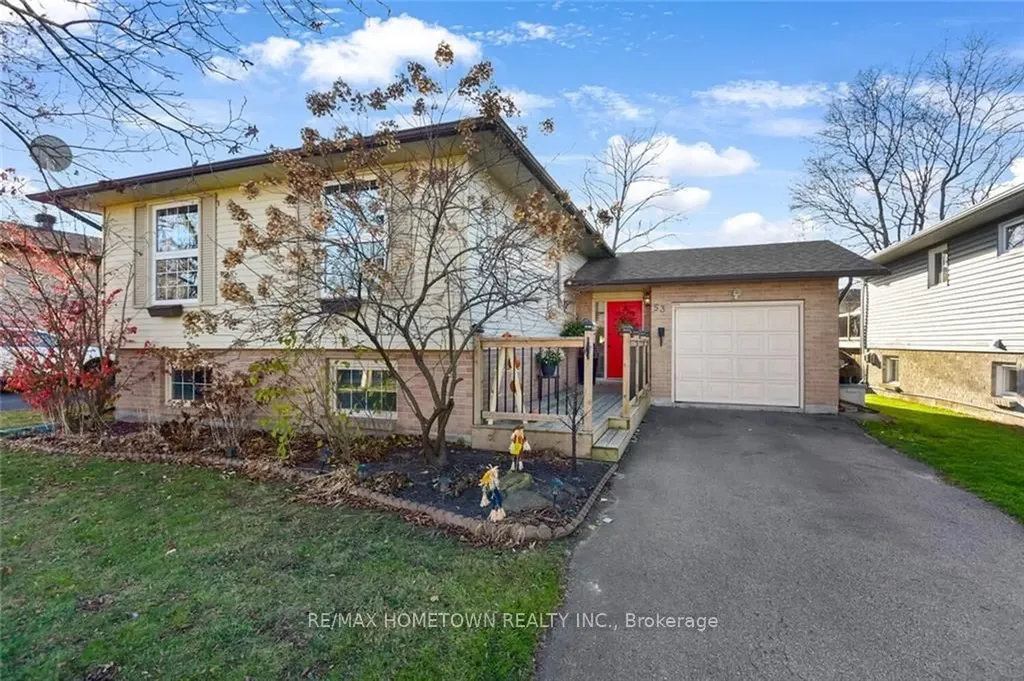 53 Cambridge Crescent Brockville ON K6V 6L7