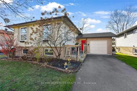53 Cambridge Crescent Brockville ON K6V 6L7