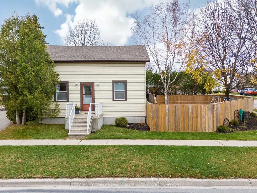 Street Bluewater ON N0M 2T0