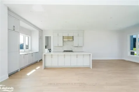 Lot 32 Sladden Court Blue Mountains ON N0H 2P0