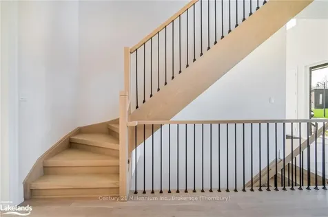 Lot 32 Sladden Court Blue Mountains ON N0H 2P0