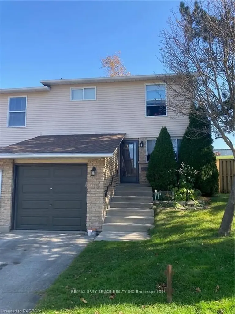 99 Laurie Crescent Owen Sound ON N4K 6C3