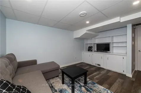 99 Laurie Crescent Owen Sound ON N4K 6C3