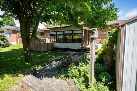 143 2nd Street Hanover ON N4N 1A3