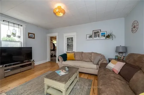 225 Palmerston Street Saugeen Shores ON N0H 2L0