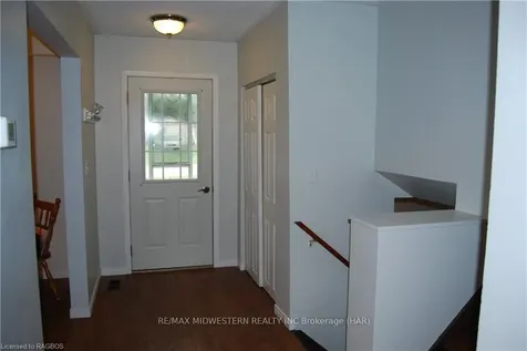 16 Union Street W Minto ON N0G 1Z0