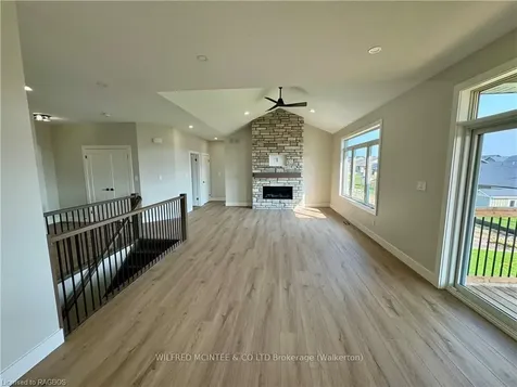 138 Devinwood Avenue Brockton ON N0G 2V0