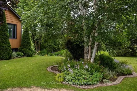 453931 Grey Road 2 N/a Grey Highlands ON N0C 1J0