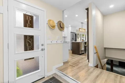 86 Mark Street W Grey Highlands ON N0C 1H0