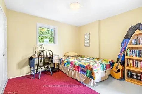 462220 Concession 24 N/a Georgian Bluffs ON N0H 2T0