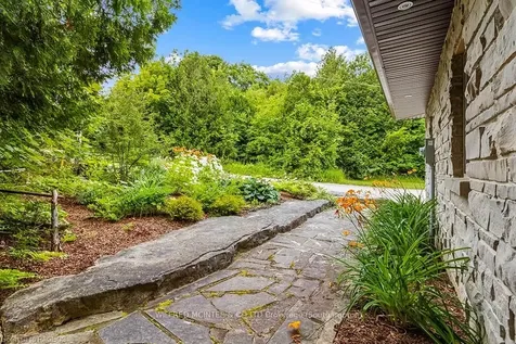 462220 Concession 24 N/a Georgian Bluffs ON N0H 2T0