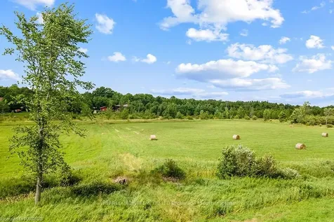 462220 Concession 24 N/a Georgian Bluffs ON N0H 2T0