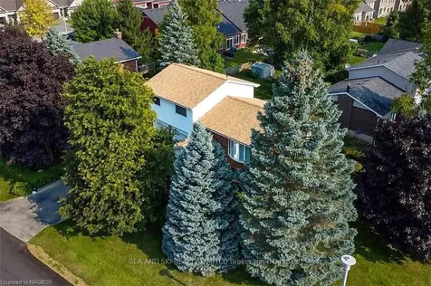 95 Margaret Eliz Avenue Grey Highlands ON N0C 1H0