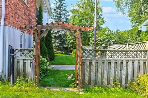 95 Margaret Eliz Avenue Grey Highlands ON N0C 1H0