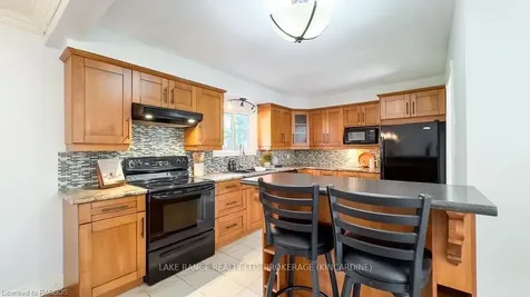 725 Andrew Malcolm Drive Kincardine ON N2Z 1N1