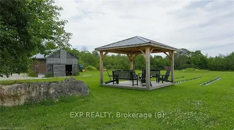 1245 East Road Northern Bruce Peninsula ON N0H 1Z0