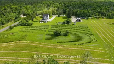 1245 East Road Northern Bruce Peninsula ON N0H 1Z0