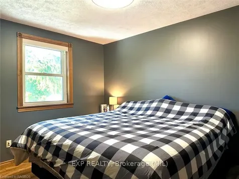 517 Colborne Street S Brockton ON N0G 2V0