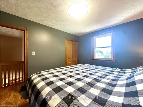 517 Colborne Street S Brockton ON N0G 2V0