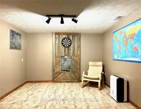 517 Colborne Street S Brockton ON N0G 2V0