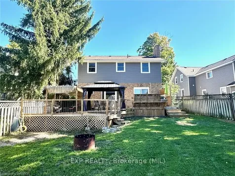 517 Colborne Street S Brockton ON N0G 2V0