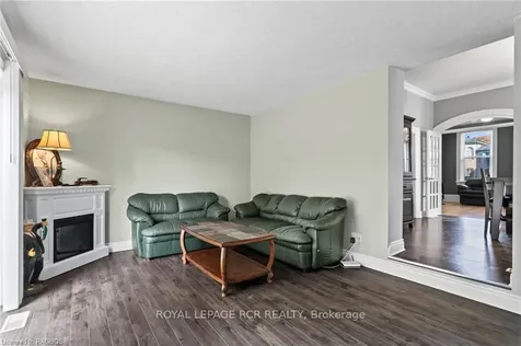 223 Jackson Street S Brockton ON N0G 2V0