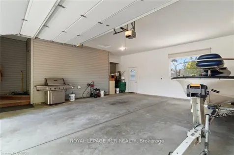 223 Jackson Street S Brockton ON N0G 2V0