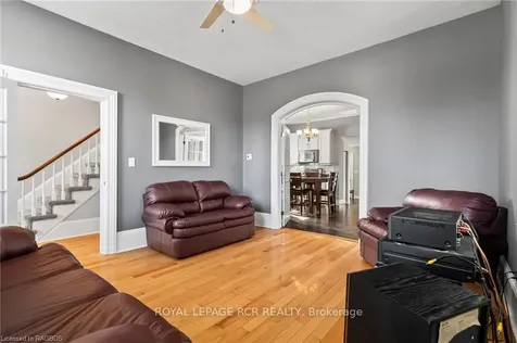 223 Jackson Street S Brockton ON N0G 2V0