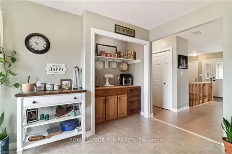 754 16th Street Hanover ON N4N 3W8
