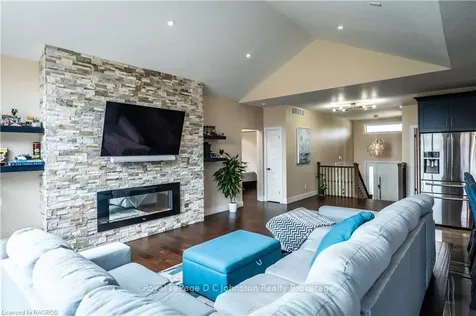 432 Devonshire Road Saugeen Shores ON N0H 2C6