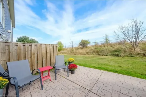 27 Philip Place Kincardine ON N2Z 2E3