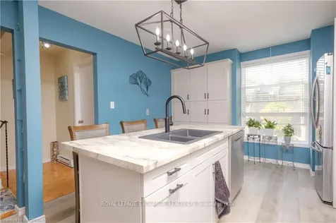 27 Philip Place Kincardine ON N2Z 2E3