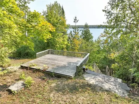 218 Barney's Boulevard Northern Bruce Peninsula ON N0H 1Z0
