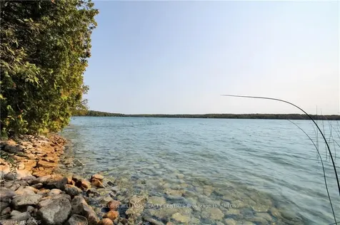218 Barney's Boulevard Northern Bruce Peninsula ON N0H 1Z0