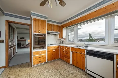 2645 3rd Avenue W Owen Sound ON N4K 4S9