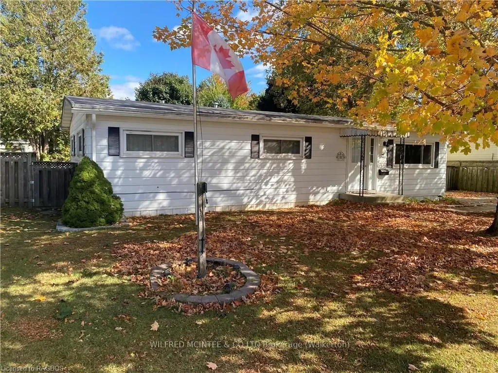 20 Cardinal Street Brockton ON N0G 2V0