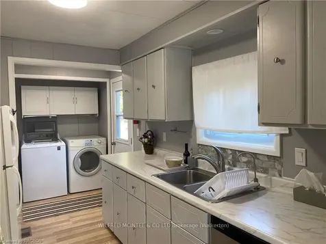 20 Cardinal Street Brockton ON N0G 2V0