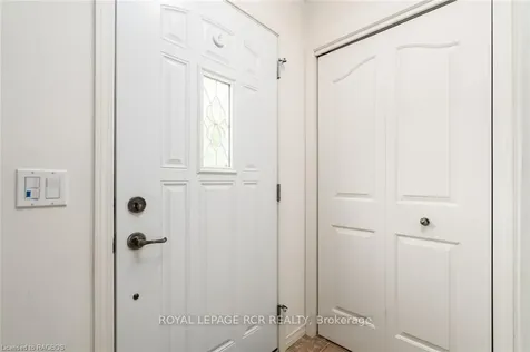 257 Mccullough Lake Drive Chatsworth ON N0H 2V0