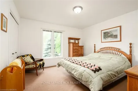 257 Mccullough Lake Drive Chatsworth ON N0H 2V0