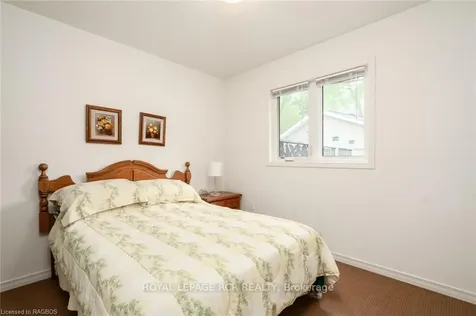 257 Mccullough Lake Drive Chatsworth ON N0H 2V0