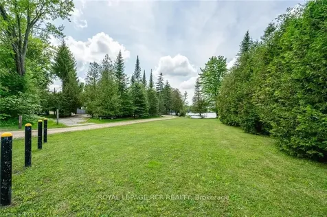 257 Mccullough Lake Drive Chatsworth ON N0H 2V0