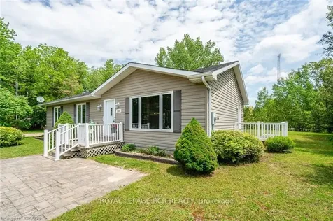 257 Mccullough Lake Drive Chatsworth ON N0H 2V0