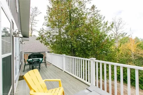 8 Adelaide Street Northern Bruce Peninsula ON N0H 2T0